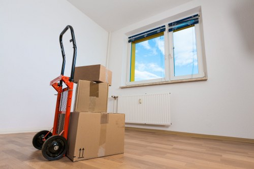 Truck hire for moving furniture in Kingston